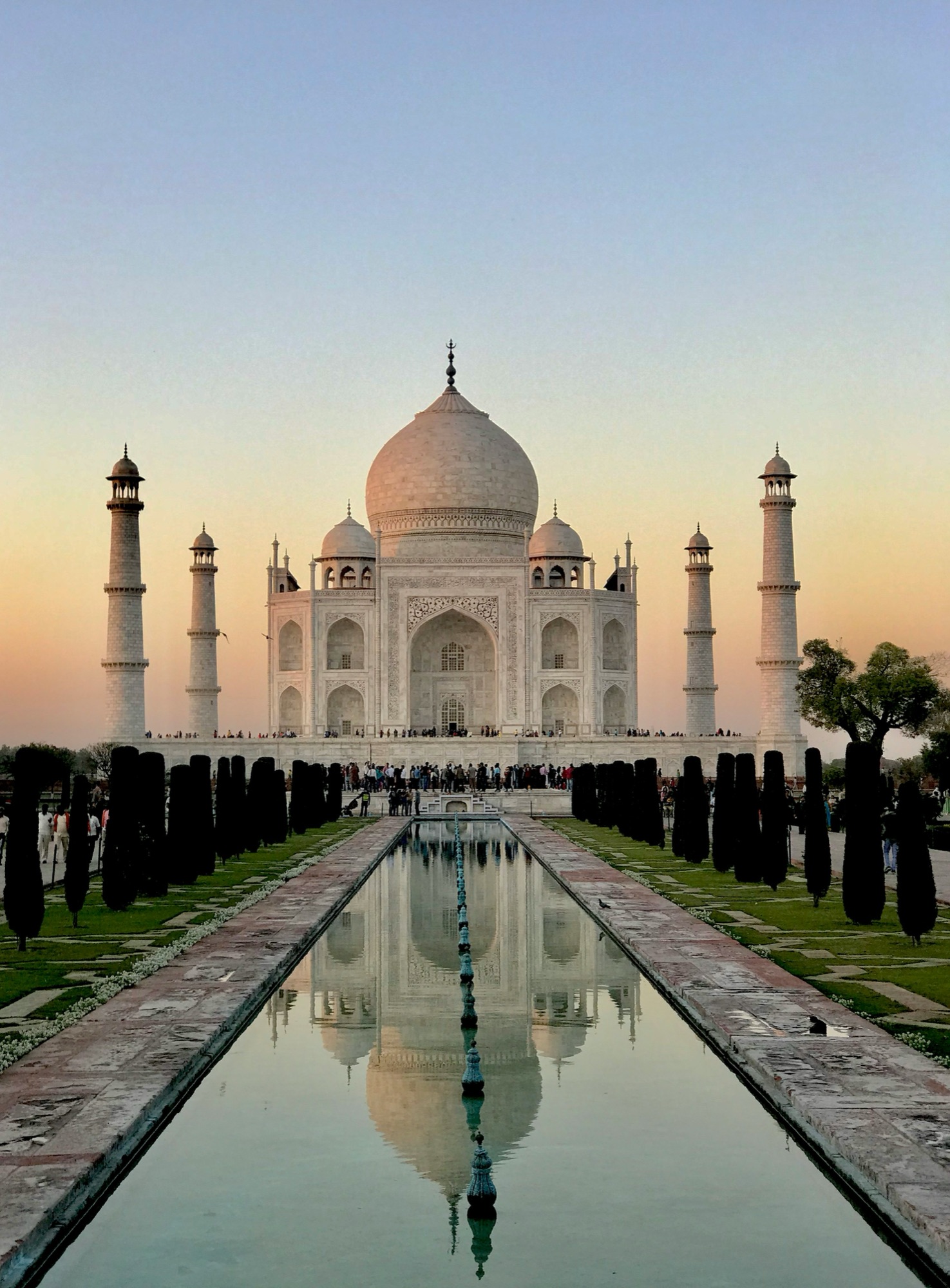 Taj Mahal ved daggry